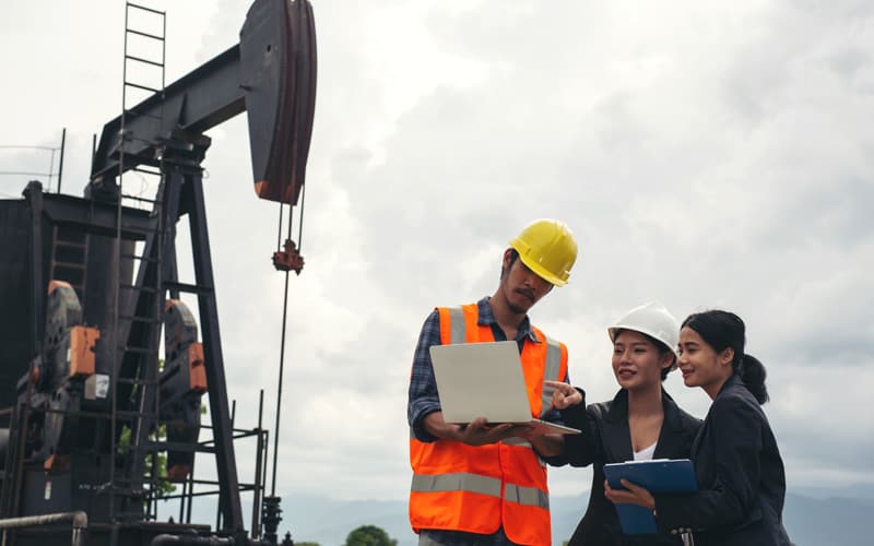 What Would Happen When We Run Out of Fossil Fuels? 